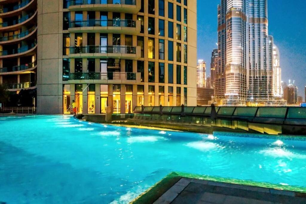 Larbi Breathtaking Burj And Fountain View Luxurious 2 Bed Διαμέρισμα Ντουμπάι Εξωτερικό φωτογραφία