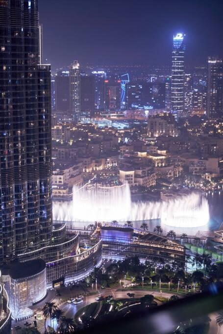 Larbi Breathtaking Burj And Fountain View Luxurious 2 Bed Διαμέρισμα Ντουμπάι Εξωτερικό φωτογραφία